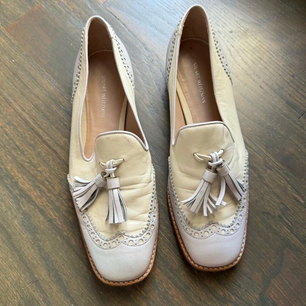 Stuart Weitzman cream and white wingtip women’s shoe sz 8